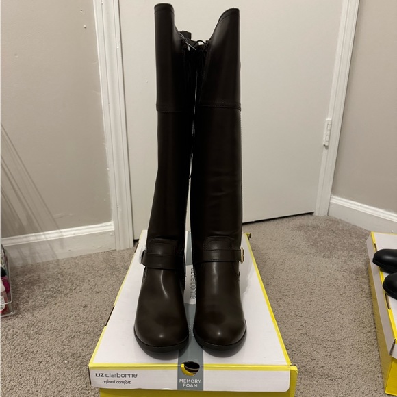 liz claiborne  torcello coffee bean tall  boot size 7M - Picture 4 of 7
